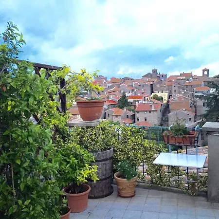 Noi Due Bed and breakfast 3*